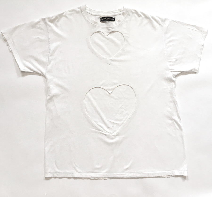 SARAH APHRODITE OVERSIZED DOUBLE HEART CUT-OUT TEE
