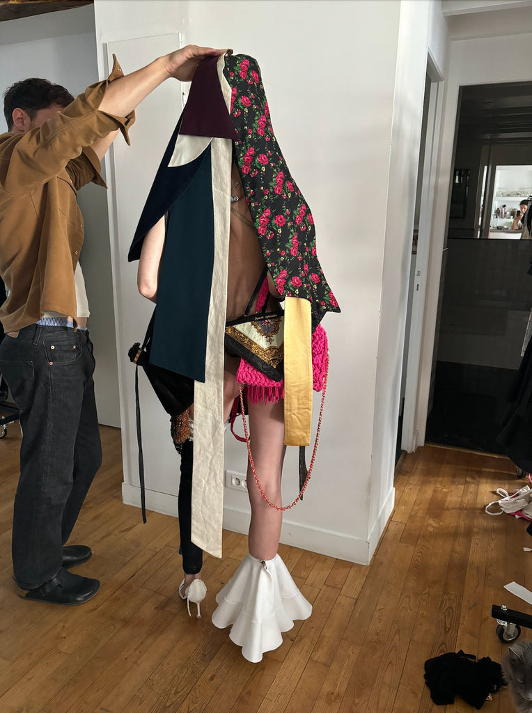 Look 4