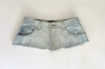 Repurposed denim belt with raw edge, zipper closure, and "Jamaica" embroidery. A one-of-a-kind Sarah Aphrodite piece from archival denim.
