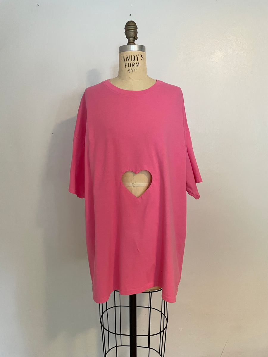 OVERSIZED PINK HEART CUT-OUT TEE