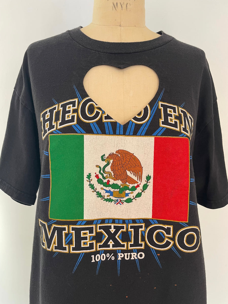 Hecho en Mexico heart cut out tee