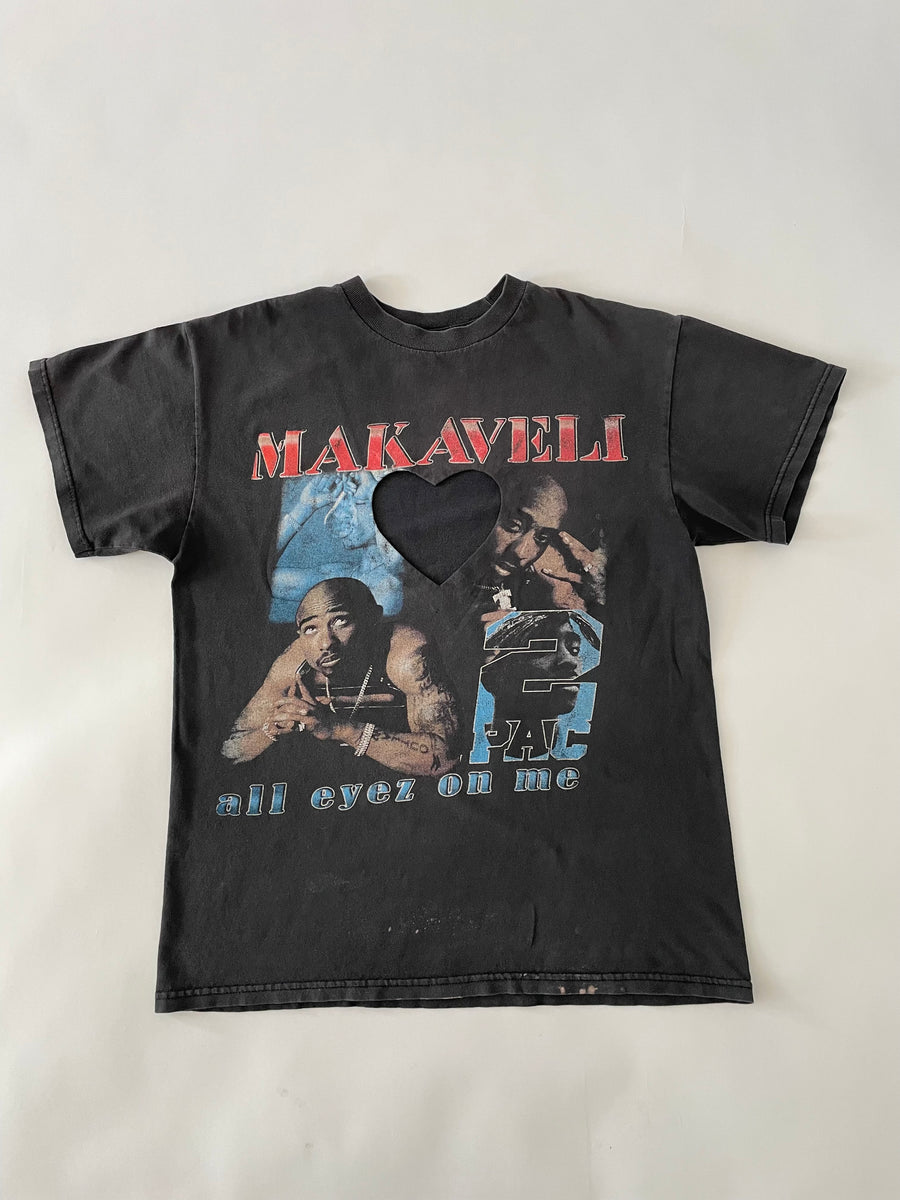 makaveli heart cut out tee