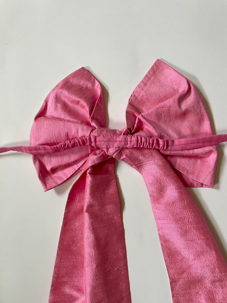 Big silk bow accessory / pink