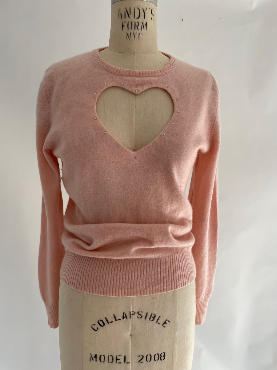 Sweater with 2025 a heart