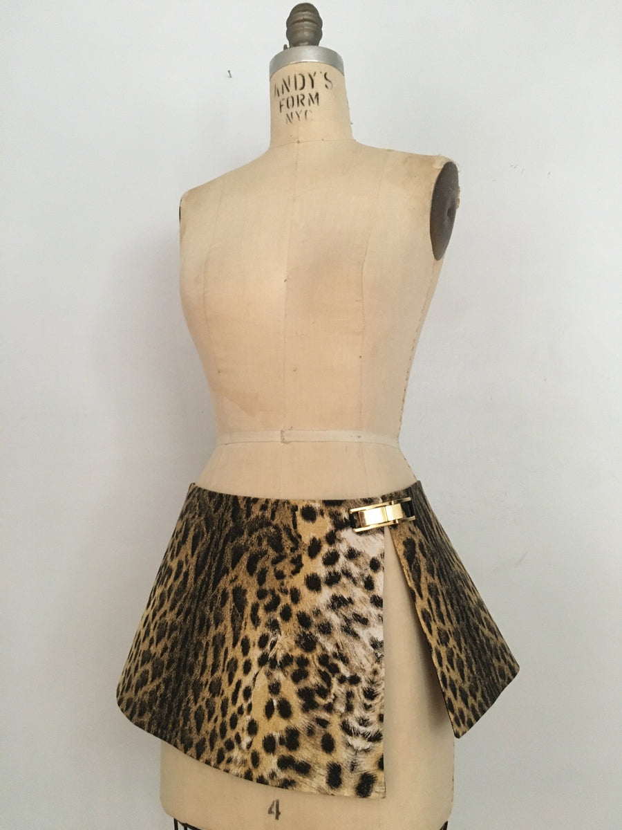 Cheetah skirt belt with gold clasp closure