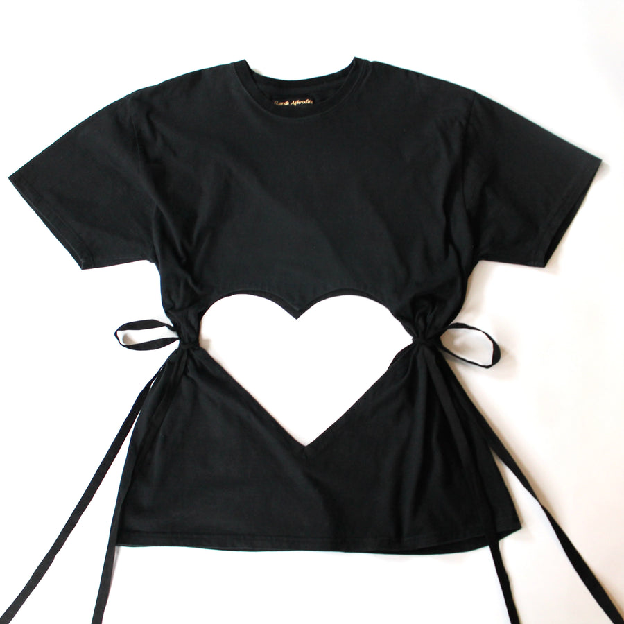 DOUBLE HEART CUT-OUT T-SHIRT W/TIES