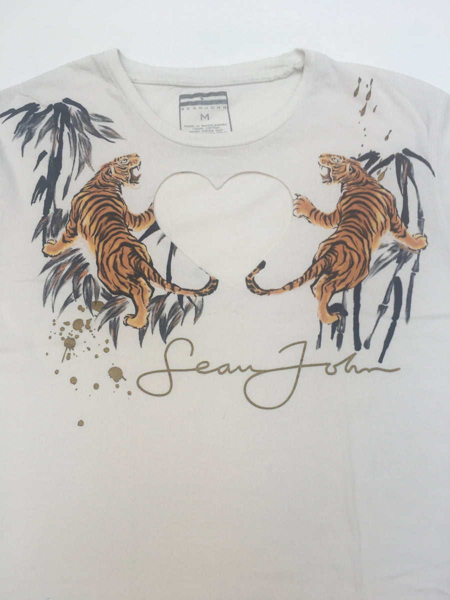 HEART CUT-OUT TEE WITH TIGERS