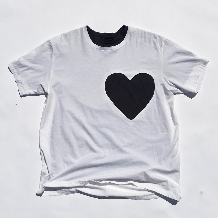 B&W ASYMMETRICAL HEART CUT-OUT TEE
